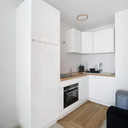 Apartment Cosy Pour 4, A 2 Pas De La Avec Balcon ! - Fr-1-236-161